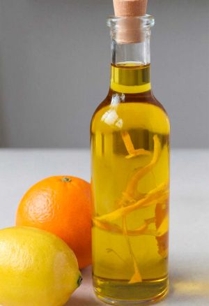 Масло с цедрой апельсина и лимона