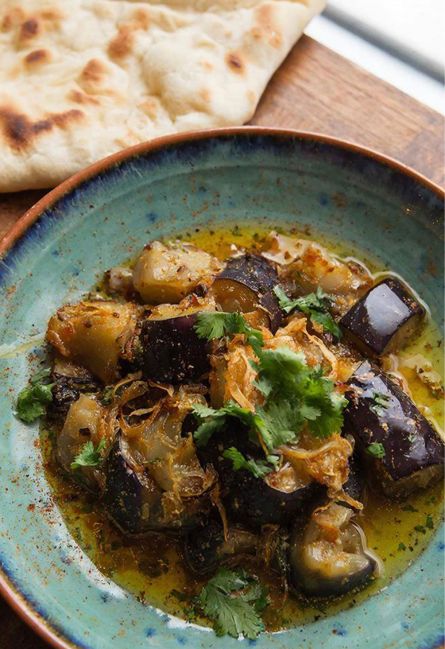 Вегетарианские кучмачи из баклажанов – горячая грузинская закуска