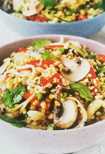 Булгур с шампиньонами и овощами