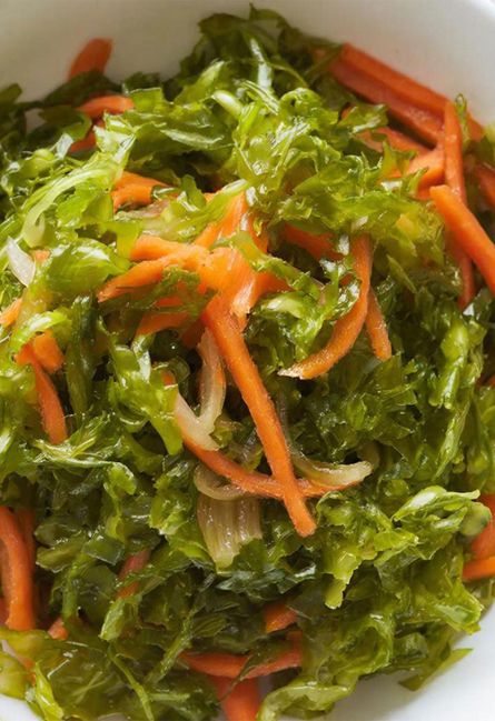 Салат с морской капустой и морковью по-корейски
