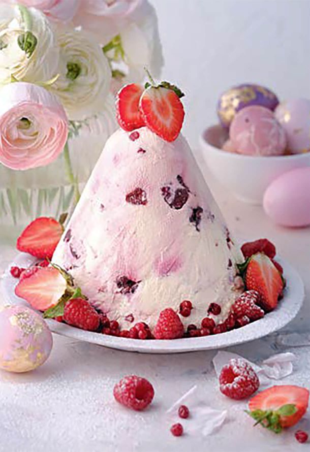 Ягодная творожная пасха