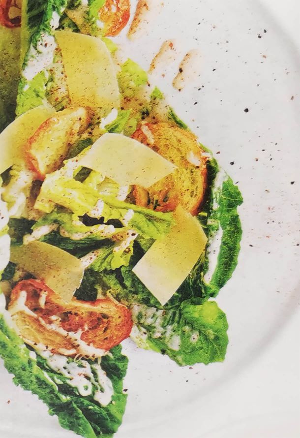 Салат Цезарь классический